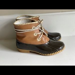Jack Rogers “Chloe” Duck Boots Size 7